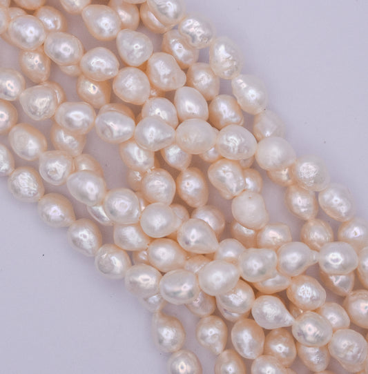 FRESHWATER PEARL WHITE ~6x7MM