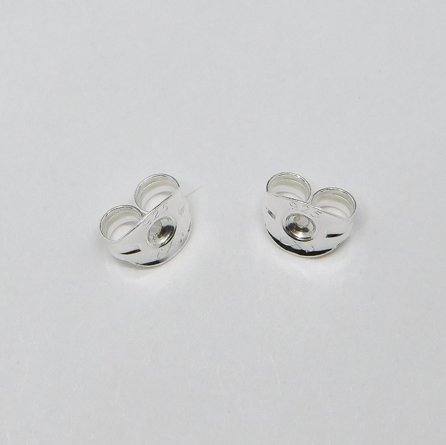 EAR NUTS