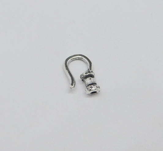 END CAP WITH HOOK FOR LEATHER