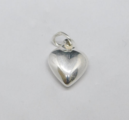 PUFFED HEART CHARM