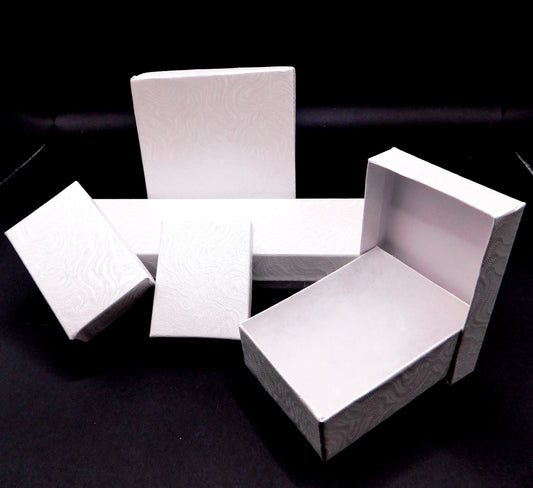 WHITE SWIRL JEWELRY BOX