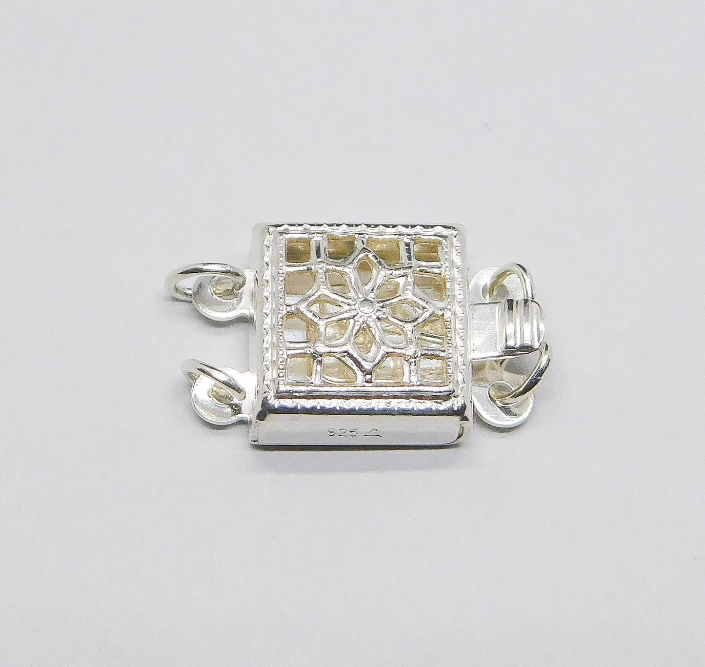 FILIGREE CLASP SQUARE 2-STRAND