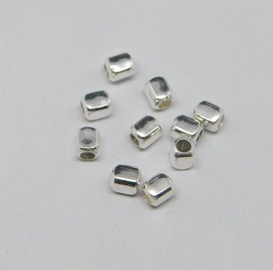 SQUARE BEADS 2x2.5MM