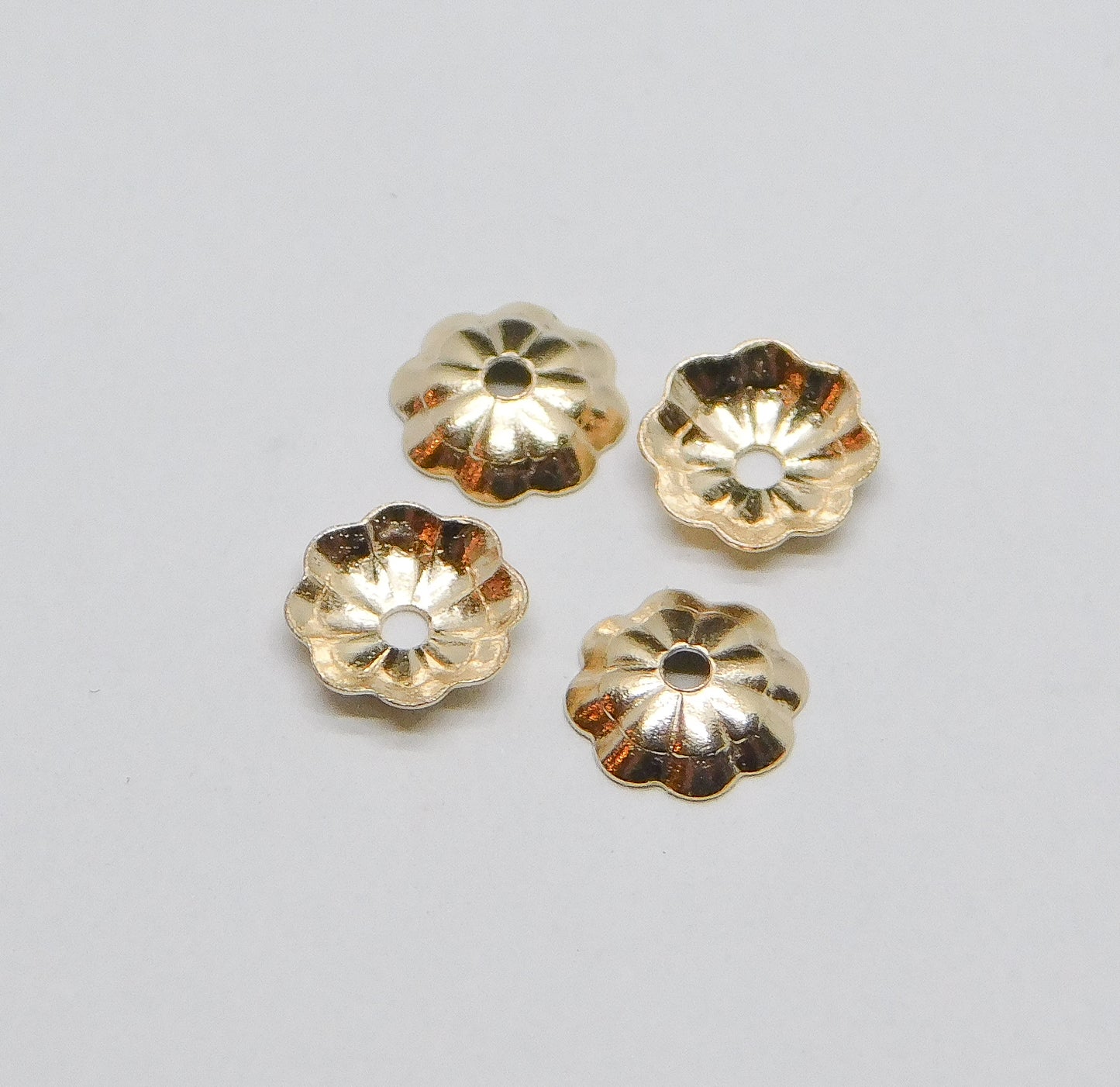 BEAD CAPS 5MM FLOWERS